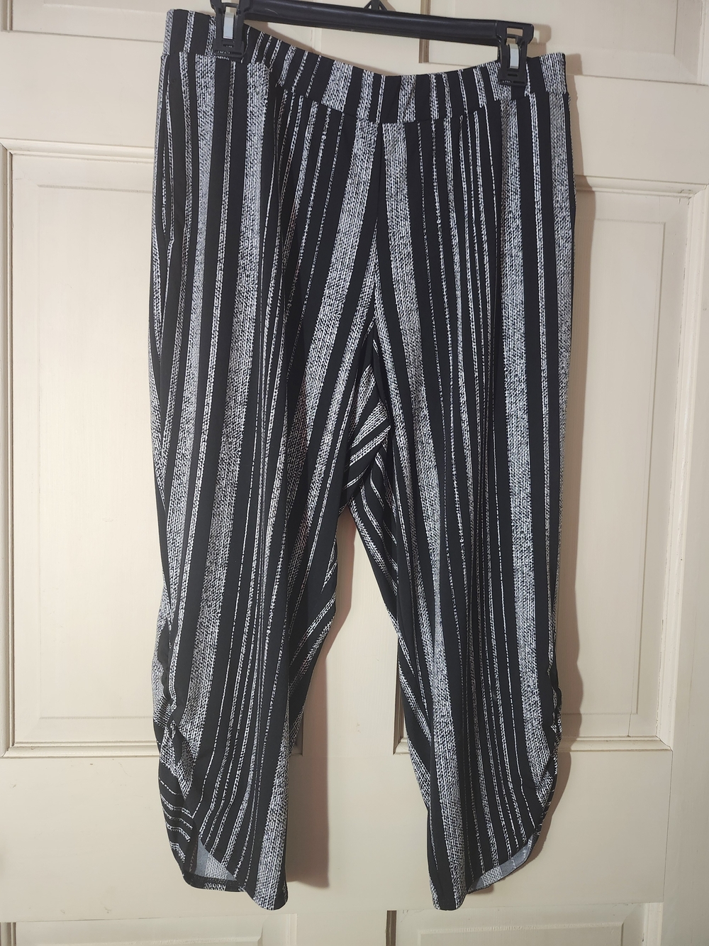Susan Graver Black and White Vertical Stripe Capris